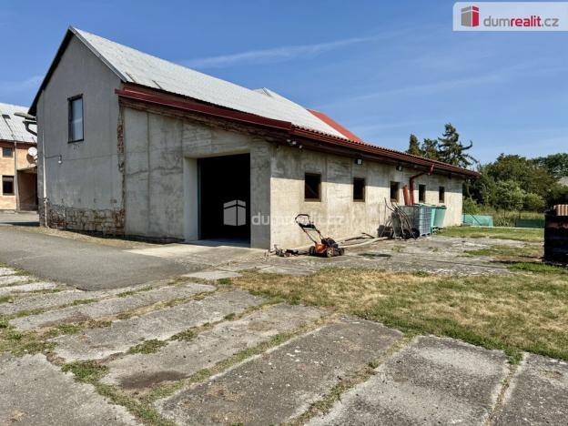 Prodej kanceláře, Pravčice, 840 m2