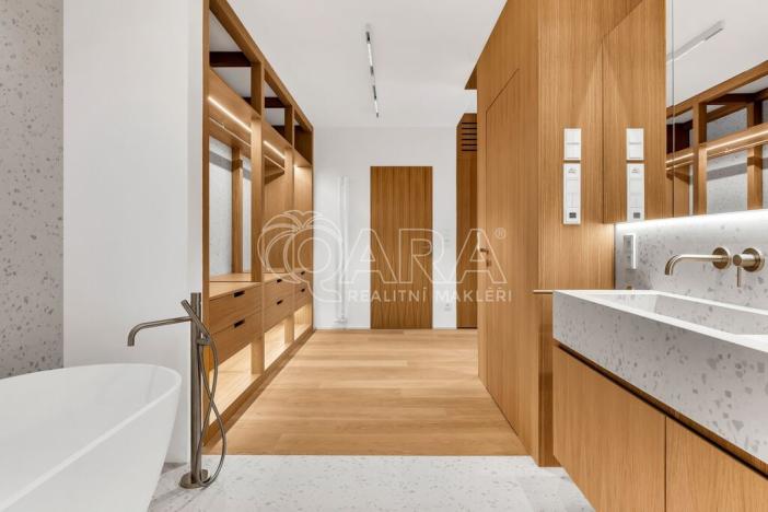 Prodej rodinného domu, Praha - Lysolaje, Štěpnice, 280 m2