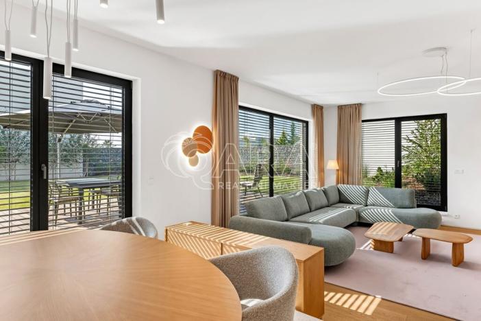 Prodej rodinného domu, Praha - Lysolaje, Štěpnice, 280 m2