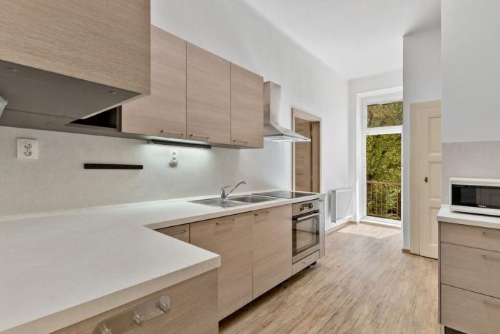 Prodej bytu 3+1, Praha - Vršovice, Slovinská, 84 m2