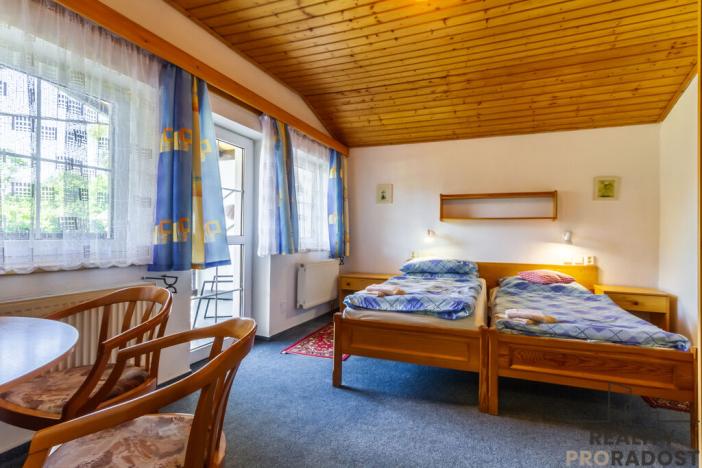 Prodej ubytování, Nová Ves nad Nisou, 975 m2