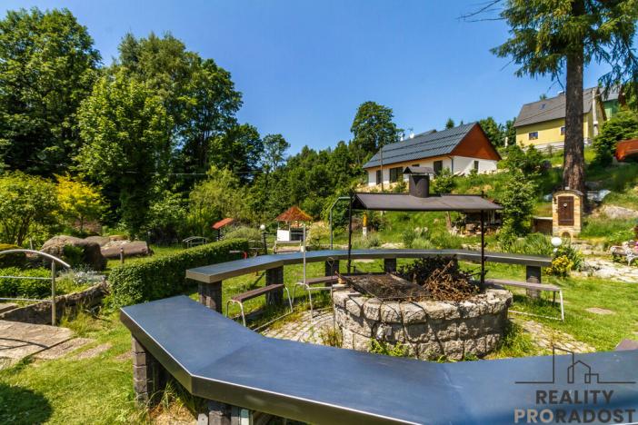 Prodej ubytování, Nová Ves nad Nisou, 975 m2