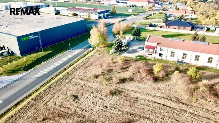 Prodej komerčního pozemku, Telnice, 5166 m2