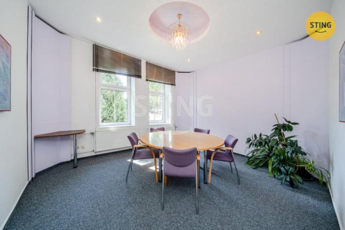 Pronájem kanceláře, Ostrava, Starobělská, 250 m2