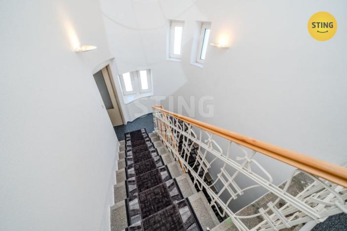 Pronájem kanceláře, Ostrava, Starobělská, 250 m2