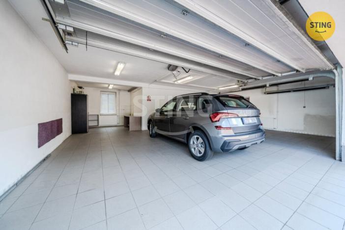 Pronájem kanceláře, Ostrava, Starobělská, 250 m2