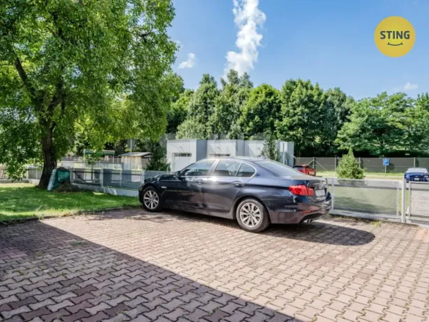 Pronájem kanceláře, Ostrava, Starobělská, 250 m2