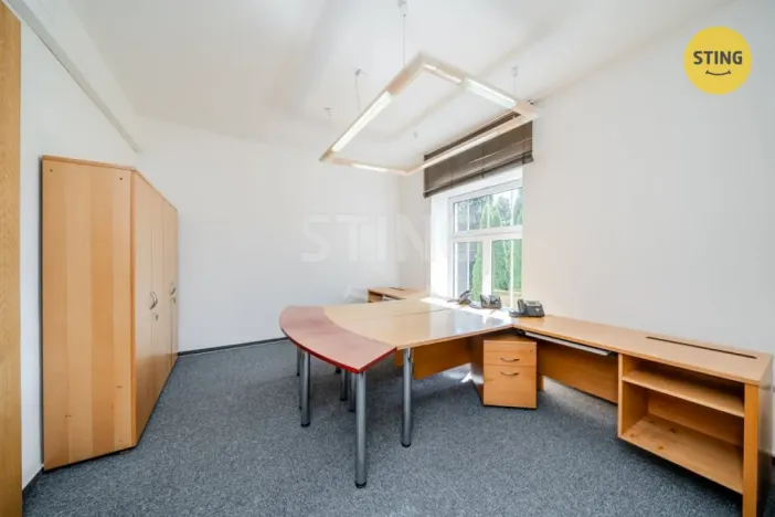 Pronájem kanceláře, Ostrava, Starobělská, 250 m2