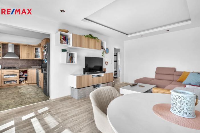 Prodej bytu 3+1, Hradec Králové - Moravské Předměstí, Sekaninova, 74 m2