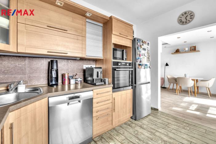 Prodej bytu 3+1, Hradec Králové - Moravské Předměstí, Sekaninova, 74 m2