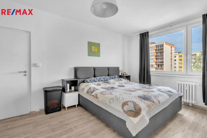 Prodej bytu 3+1, Hradec Králové - Moravské Předměstí, Sekaninova, 74 m2