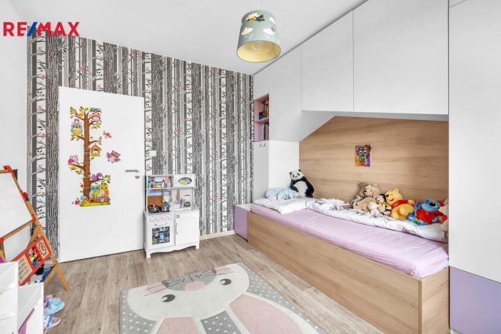 Prodej bytu 3+1, Hradec Králové - Moravské Předměstí, Sekaninova, 74 m2