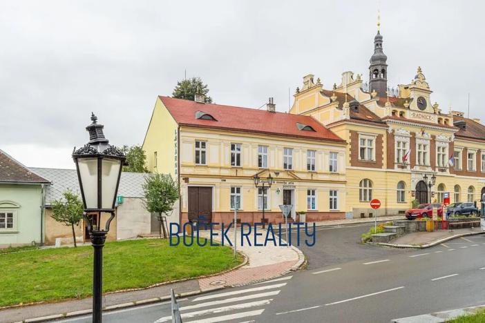 Pronájem obchodního prostoru, Hořovice, Palackého náměstí, 161 m2