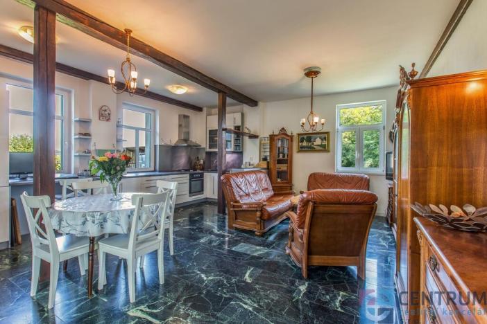 Prodej rodinného domu, Loukovec, 215 m2