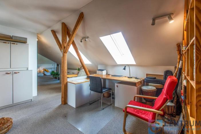 Prodej rodinného domu, Loukovec, 215 m2