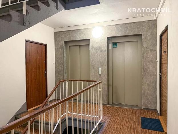 Pronájem bytu 1+kk, Kladno, Jaroslava Foglara, 22 m2