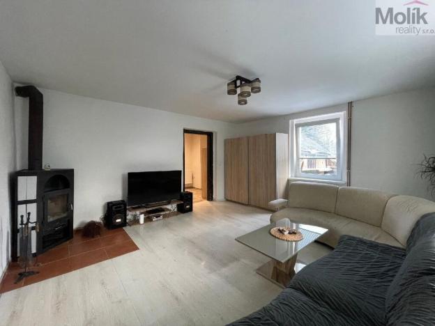 Prodej rodinného domu, Klíny, 180 m2