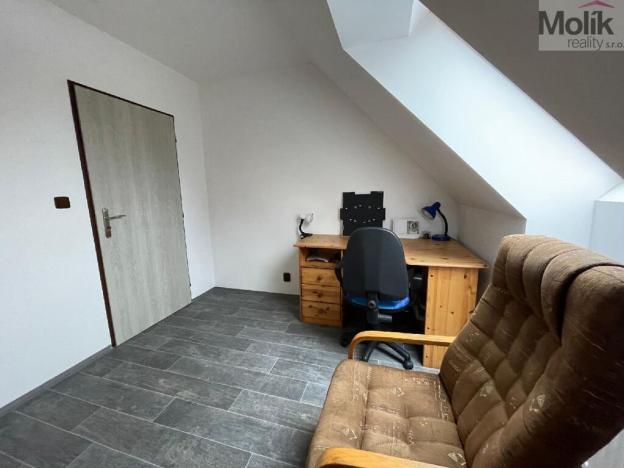 Prodej rodinného domu, Klíny, 180 m2