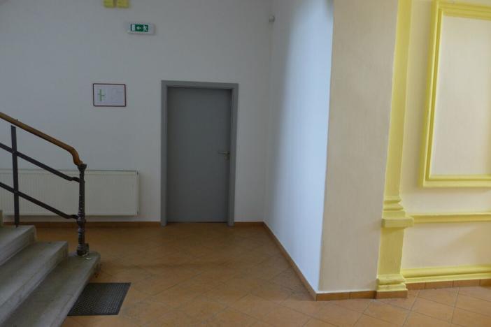 Prodej obchodního prostoru, Zliv, Nádražní, 900 m2