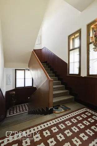 Prodej podílu vily, Praha - Klánovice, Ke znaku, 300 m2