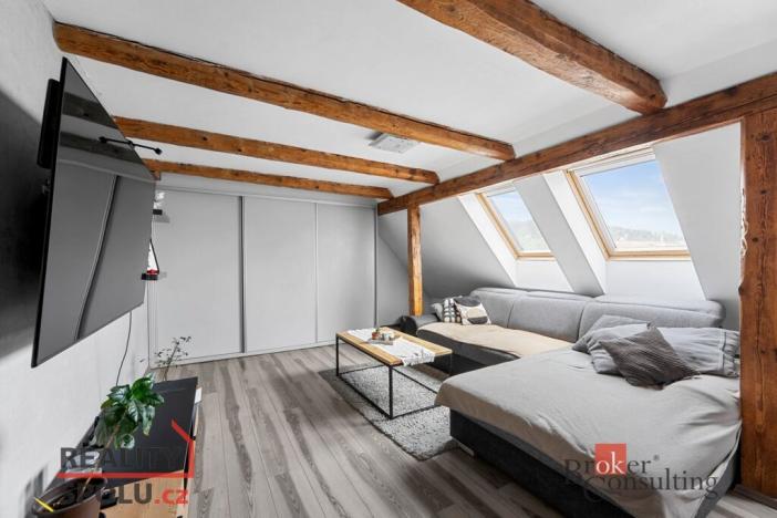 Prodej bytu 2+1, Trutnov, 80 m2