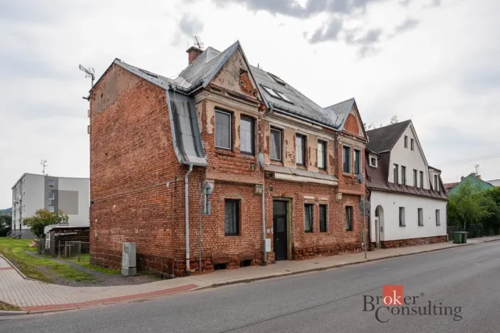 Prodej bytu 2+1, Trutnov - Poříčí, Voletinská, 80 m2