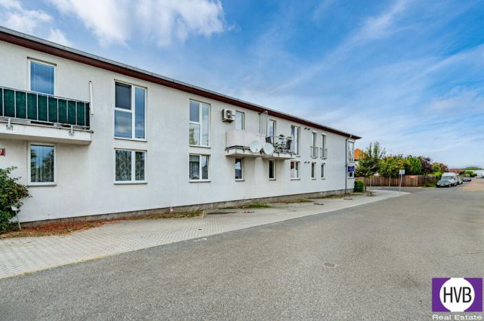 Prodej garážového stání, Vestec, U Strouhy, 13 m2