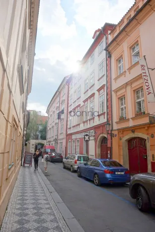 Pronájem bytu 3+kk, Praha, Řetězová, 126 m2