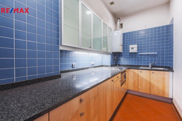 Pronájem obchodního prostoru, Praha - Staré Město, Staroměstské náměstí, 350 m2