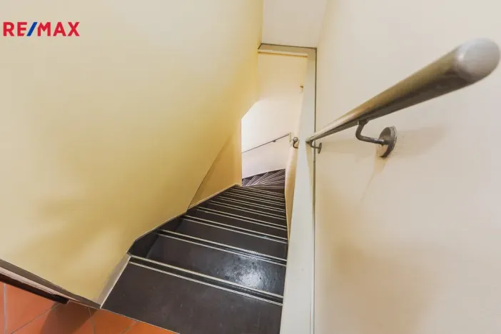 Pronájem obchodního prostoru, Praha - Staré Město, Staroměstské náměstí, 350 m2