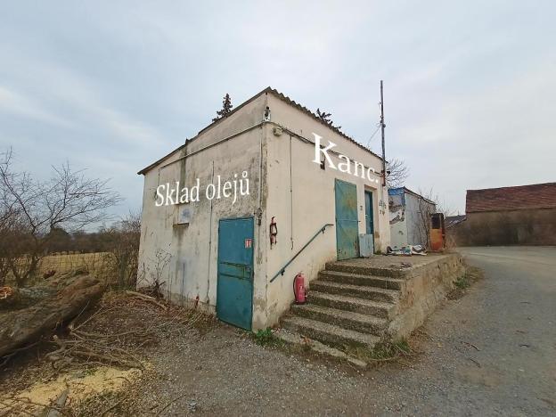 Pronájem komerčního pozemku, Mezouň, 250 m2