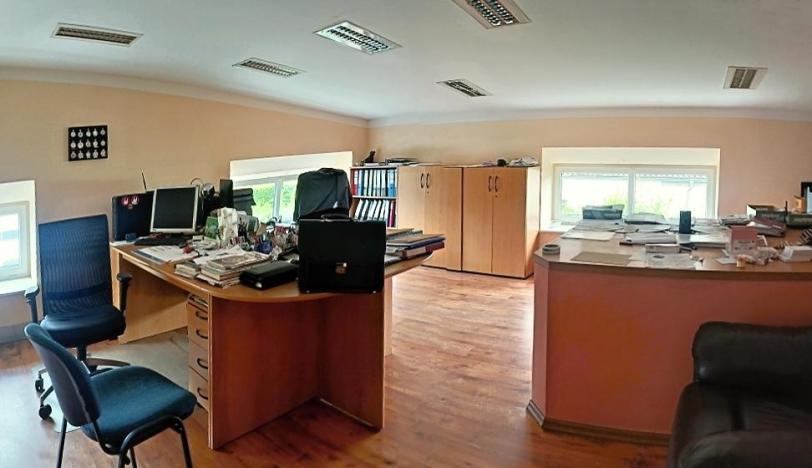 Pronájem skladu, Tachlovice, 1050 m2