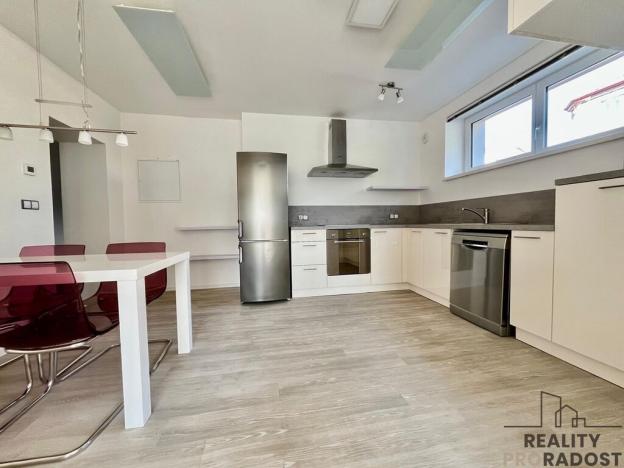 Pronájem bytu 2+1, Olomouc, Jakoubka ze Stříbra, 74 m2