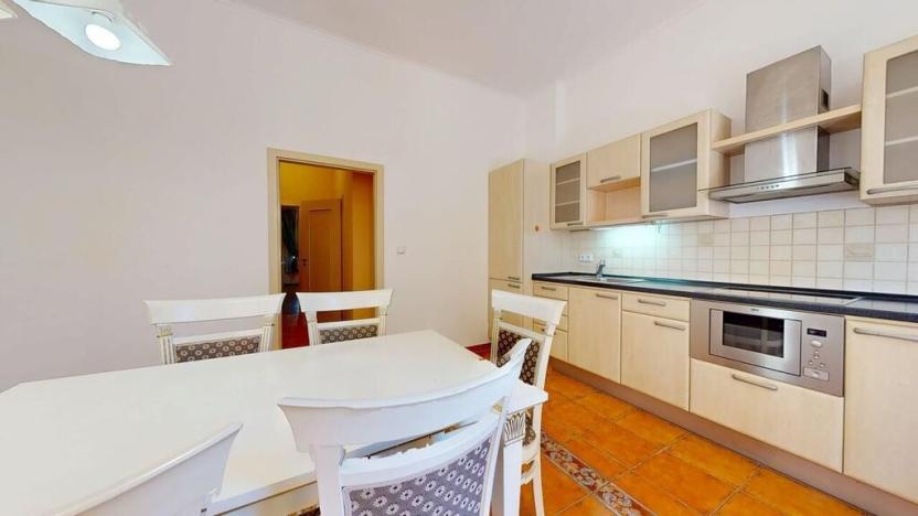 Prodej bytu 2+1, Karlovy Vary, Foersterova, 69 m2