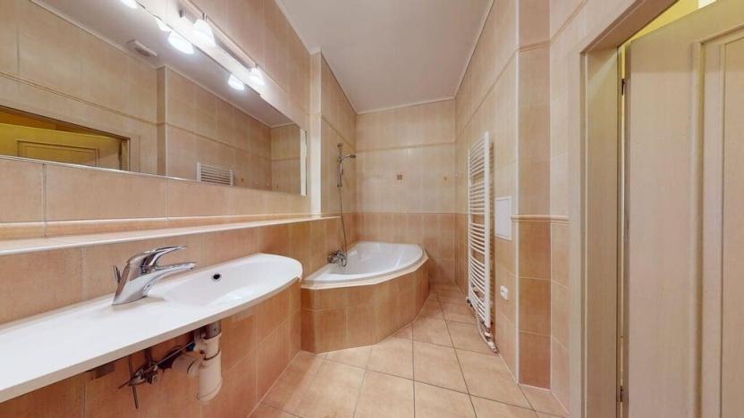 Prodej bytu 2+1, Karlovy Vary, Foersterova, 69 m2