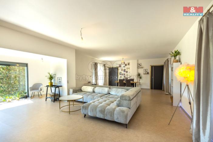 Prodej rodinného domu, Kropáčova Vrutice, 165 m2