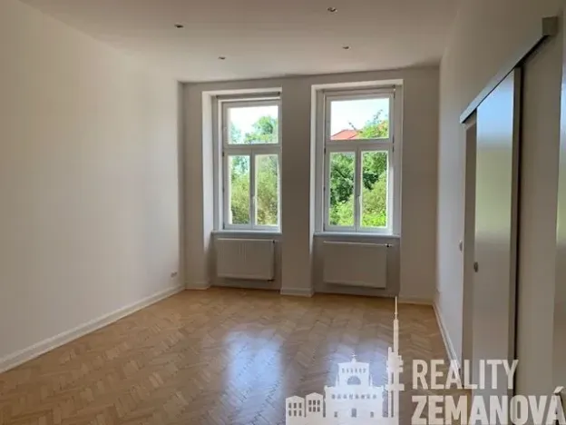 Pronájem bytu 2+1, Praha - Vinohrady, Řipská, 75 m2