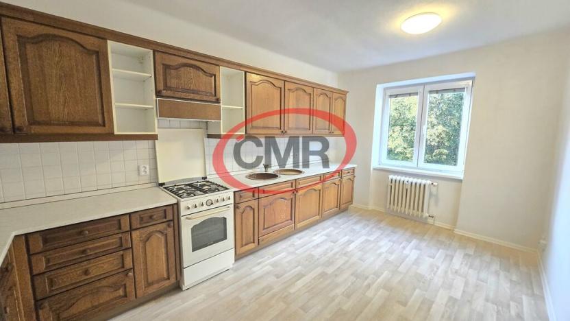 Pronájem bytu 2+1, Praha, Sámova, 70 m2