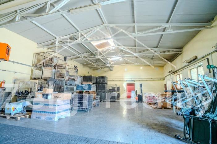 Pronájem skladu, Hustopeče, 298 m2