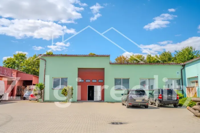 Pronájem skladu, Hustopeče, 298 m2