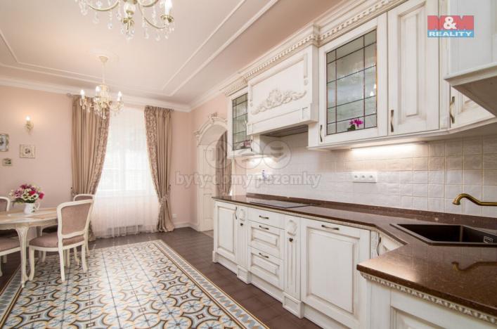 Prodej rodinného domu, Mariánské Lázně, Chopinova, 630 m2