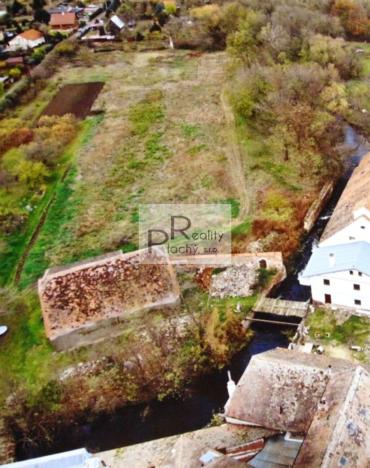 Prodej obchodního prostoru, Znojmo - Oblekovice, 1530 m2