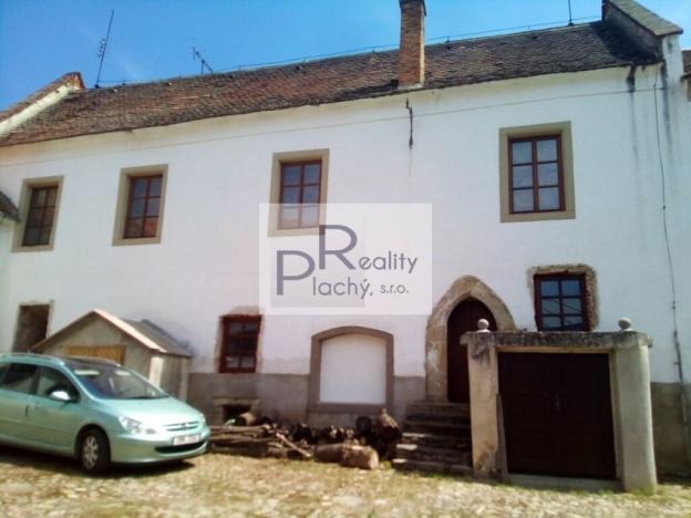 Prodej obchodního prostoru, Znojmo - Oblekovice, 1530 m2