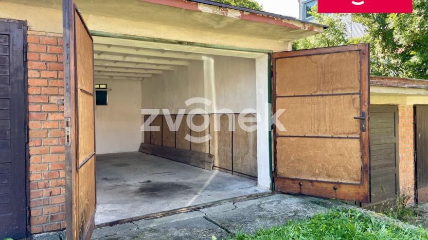 Pronájem garáže, Zlín - Příluky, 17 m2
