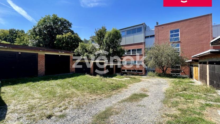 Pronájem garáže, Zlín - Příluky, 17 m2