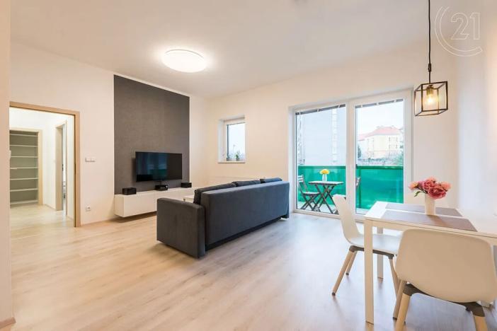 Pronájem bytu 2+kk, Plzeň, Bolevecká, 62 m2