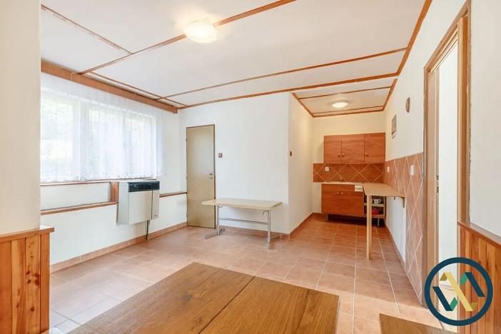 Prodej vinného sklepa, Strachotín, 192 m2