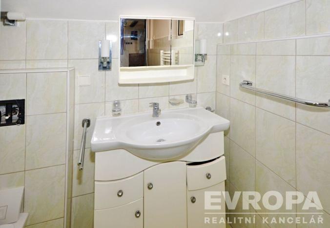 Prodej chalupy, Bačalky - Lično, 67 m2