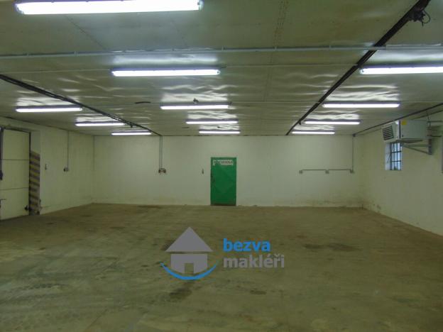 Pronájem výrobních prostor, Skuteč, Zvěřinova, 164 m2