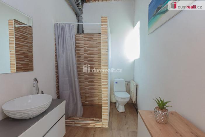 Prodej činžovního domu, Králův Dvůr, 5. května, 360 m2